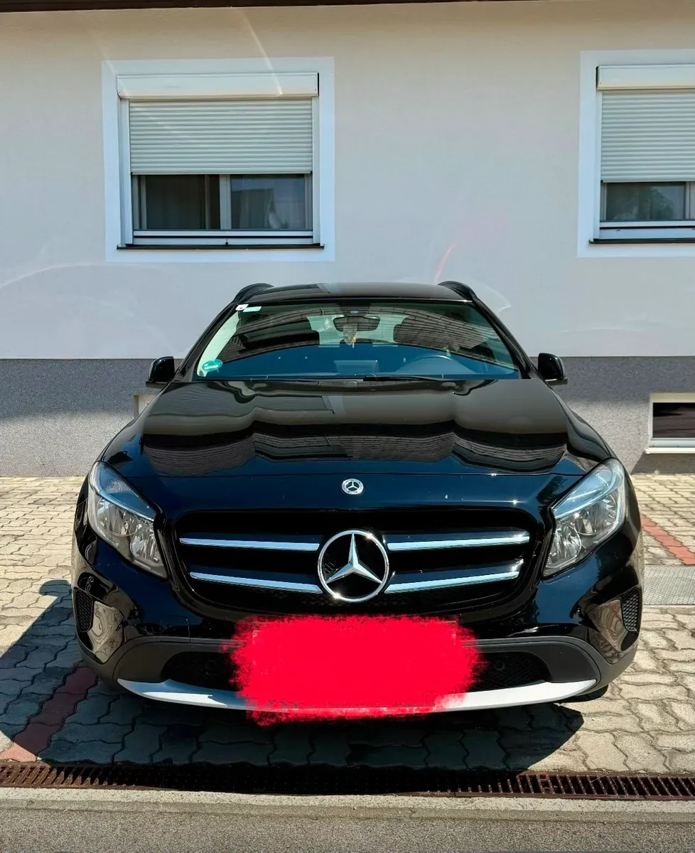 Mercedes-Benz Gla Class 2016 photo 3