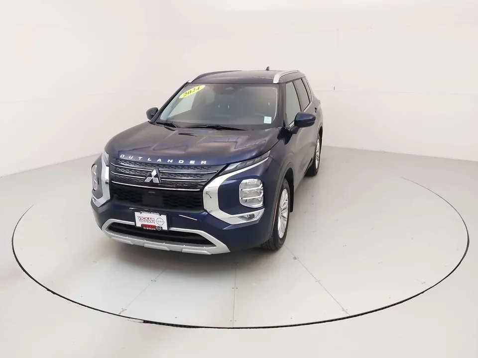 Mitsubishi Outlander 2024 photo 3