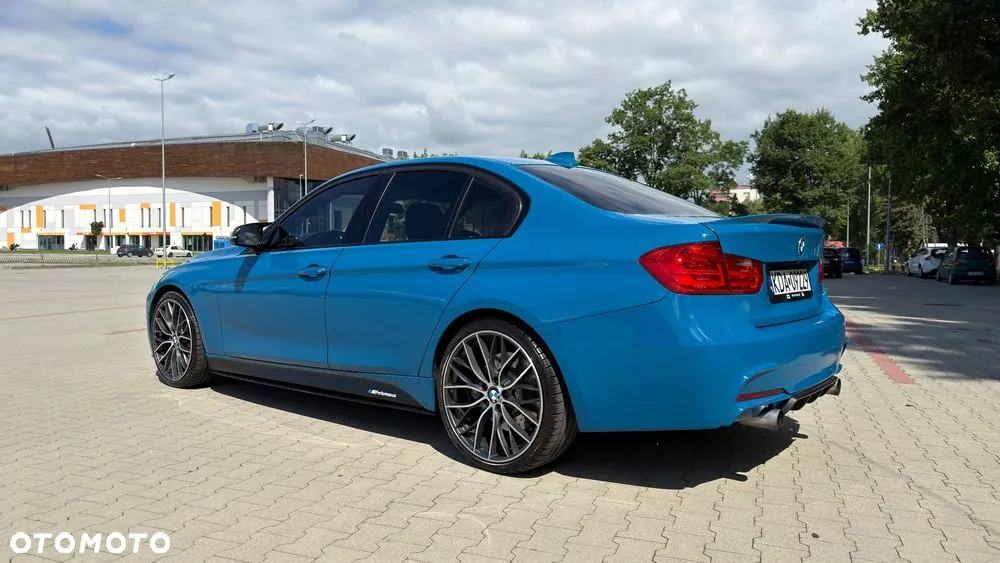 BMW Seria 3 2014 photo 4