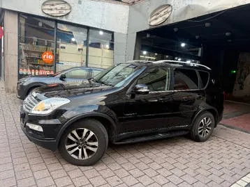 KG Mobility Rexton