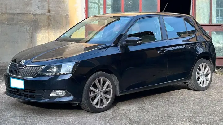 Skoda Fabia 2016 photo 2