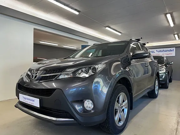 Toyota Rav4 2015 photo 3