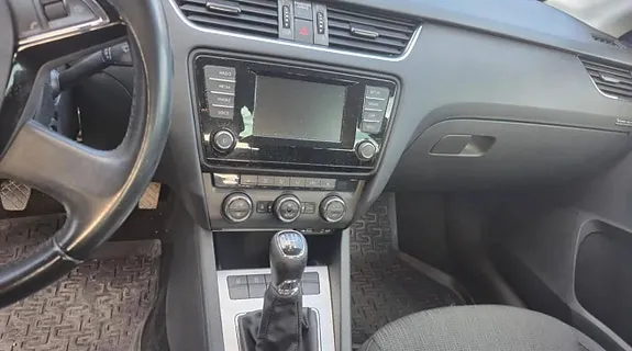 Skoda Octavia 2014 photo 5