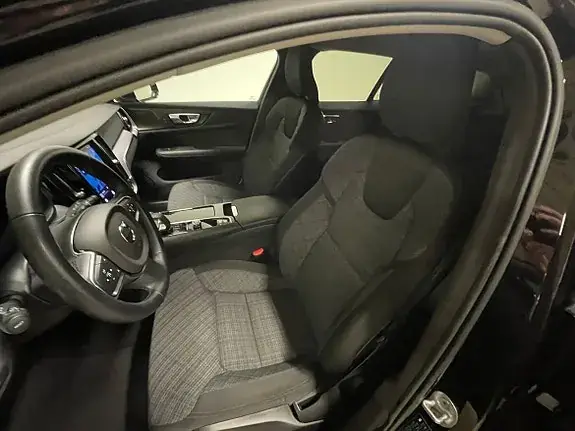 Volvo V60 2024 photo 4