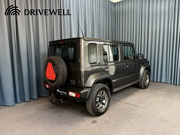 Suzuki Jimny 2025 photo 2