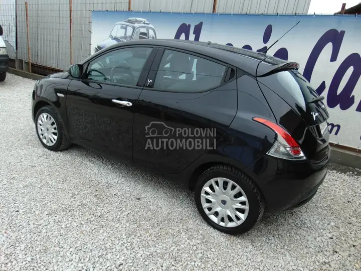 Lancia Ypsilon 2013 photo 3