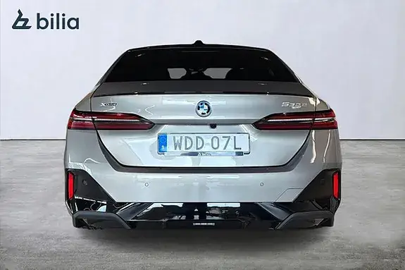 BMW 530E 2027 photo 4