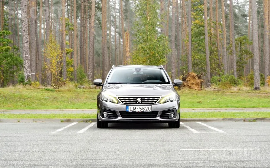 Peugeot 308 2017 photo 3