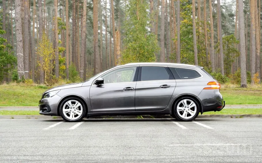 Peugeot 308 2017 photo 5