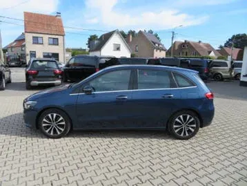 Mercedes-Benz B-Class 2021 photo 2