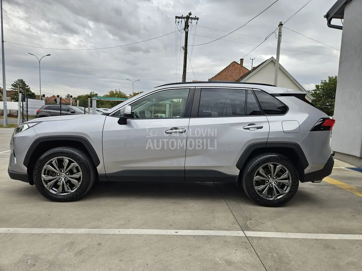 Toyota Rav 4 2022 photo 2