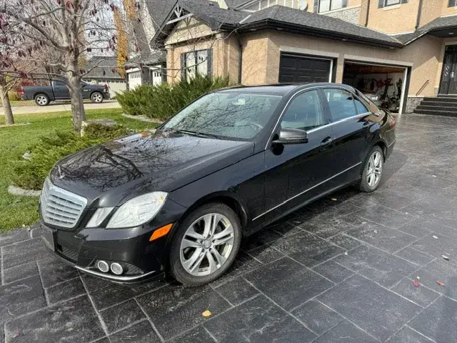 Mercedes-Benz E-Class 2011 photo 3