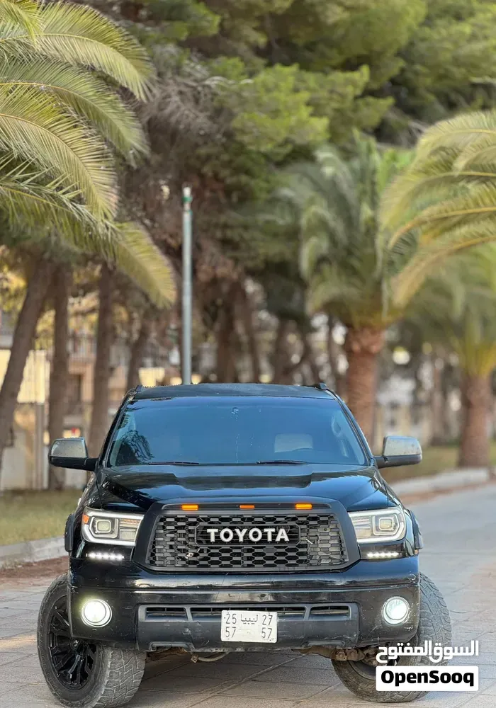 Toyota Tundra 2011 photo 5