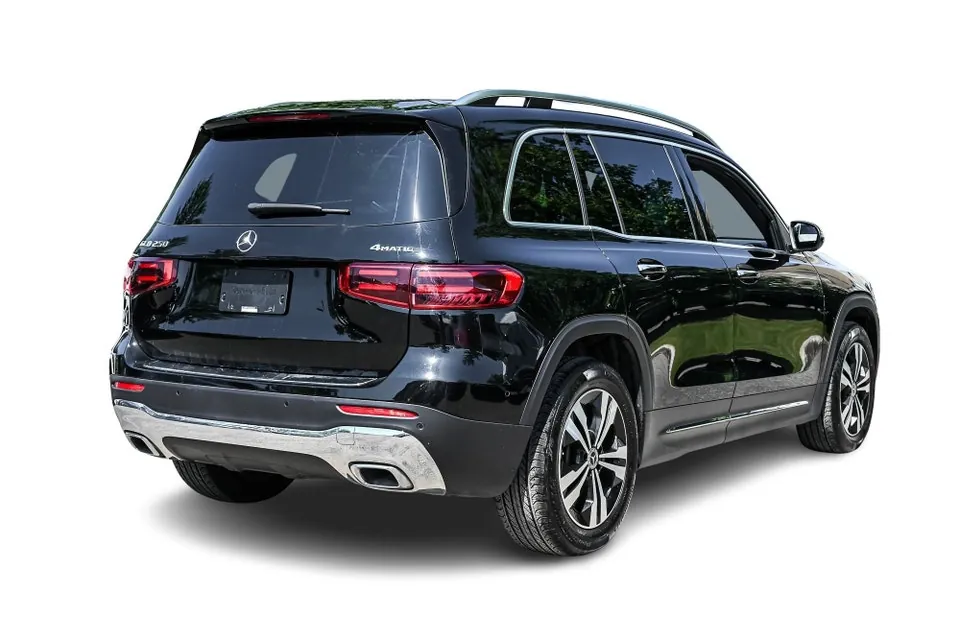 Mercedes-Benz Glb250+ 2025 photo 4