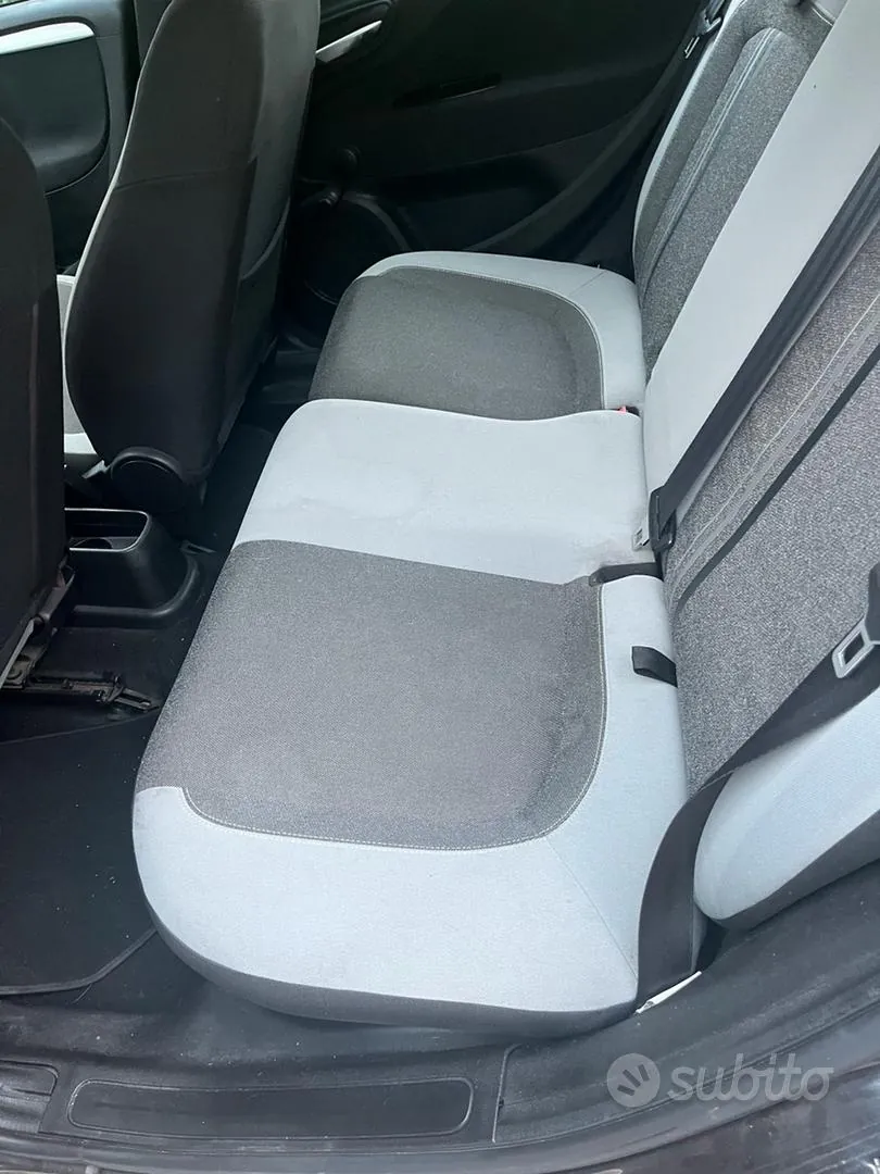 Fiat Punto 2013 photo 5