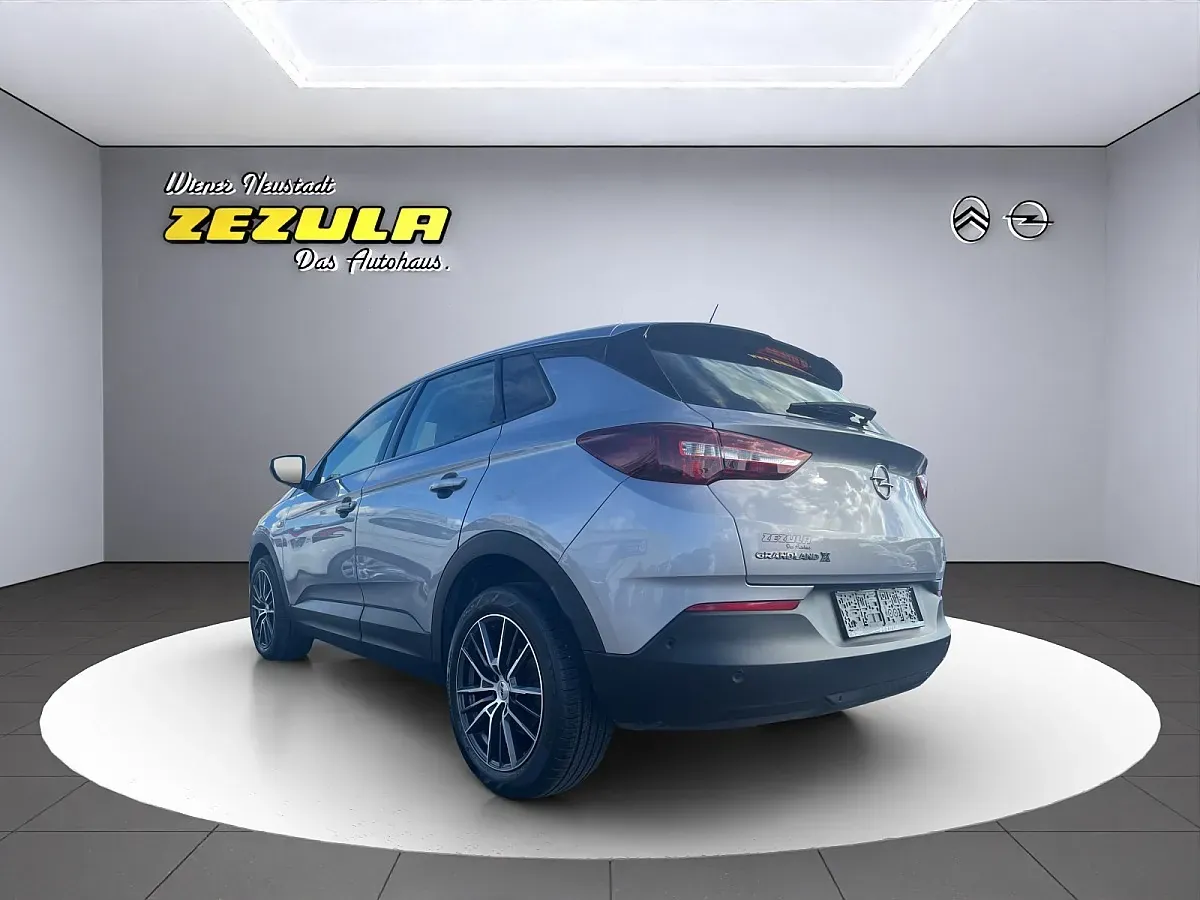 Opel Grandland X 2021 photo 3