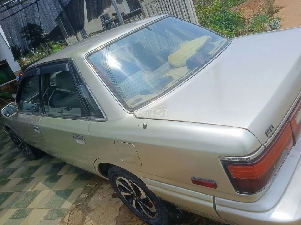 Toyota Camry 2011 photo 2