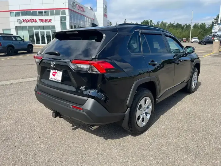 Toyota Rav4 2021 photo 5