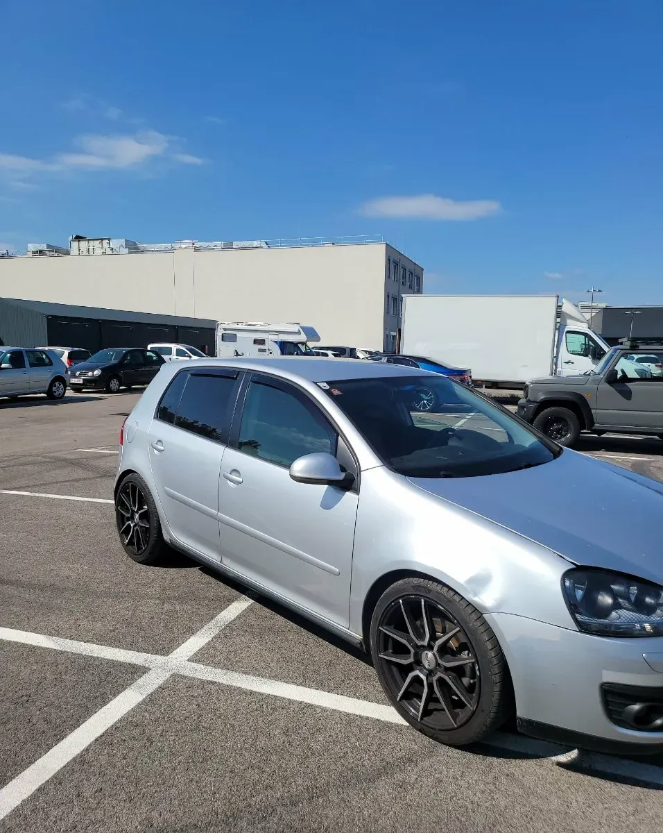 Volkswagen Golf 2006 photo 3