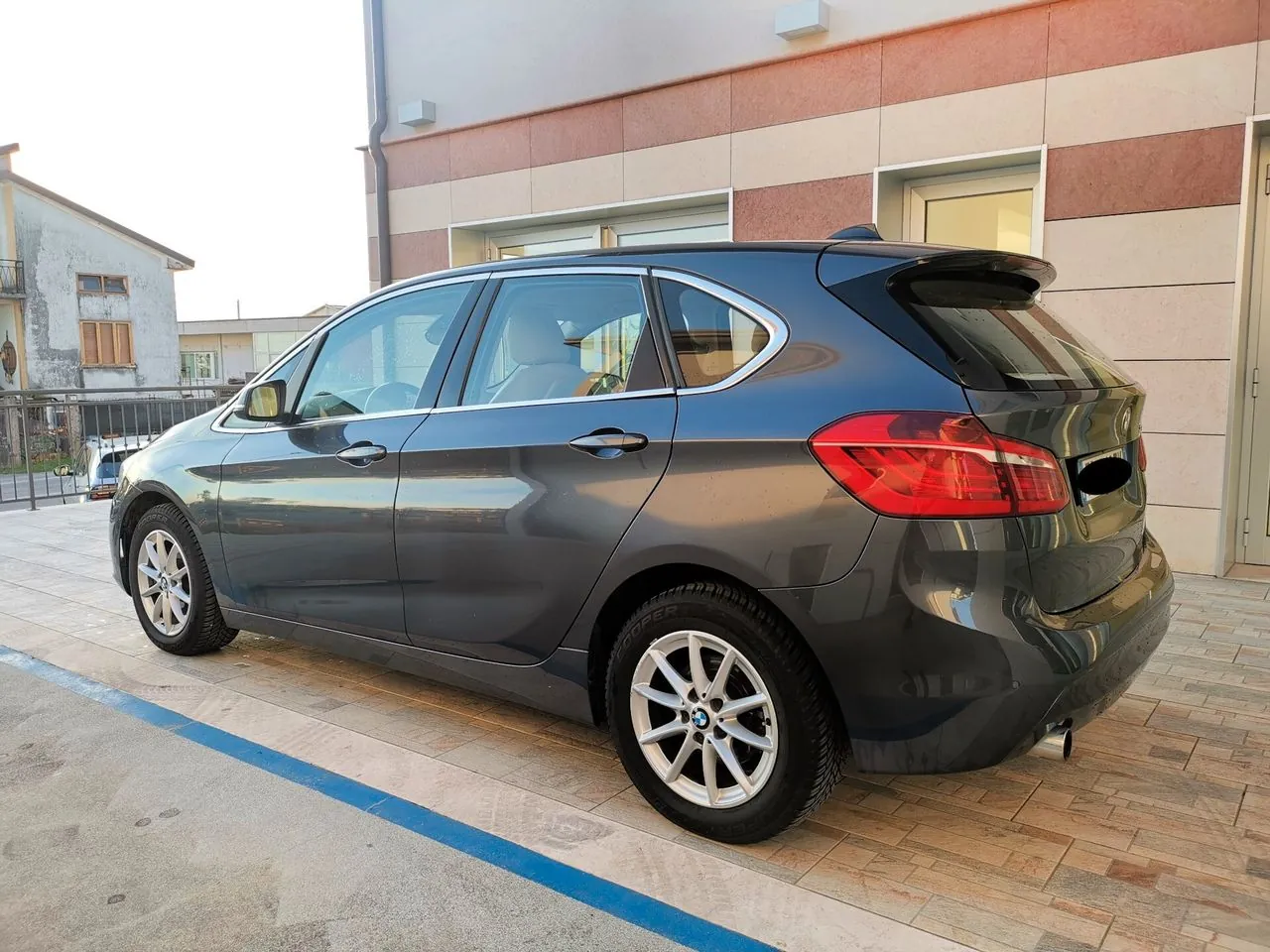 BMW 2 Series Active Tourer 2015 photo 3