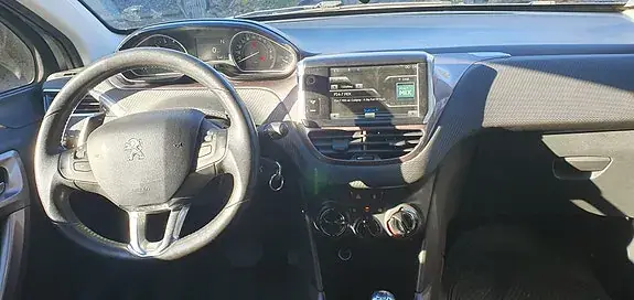 Peugeot 2008 2014 photo 3