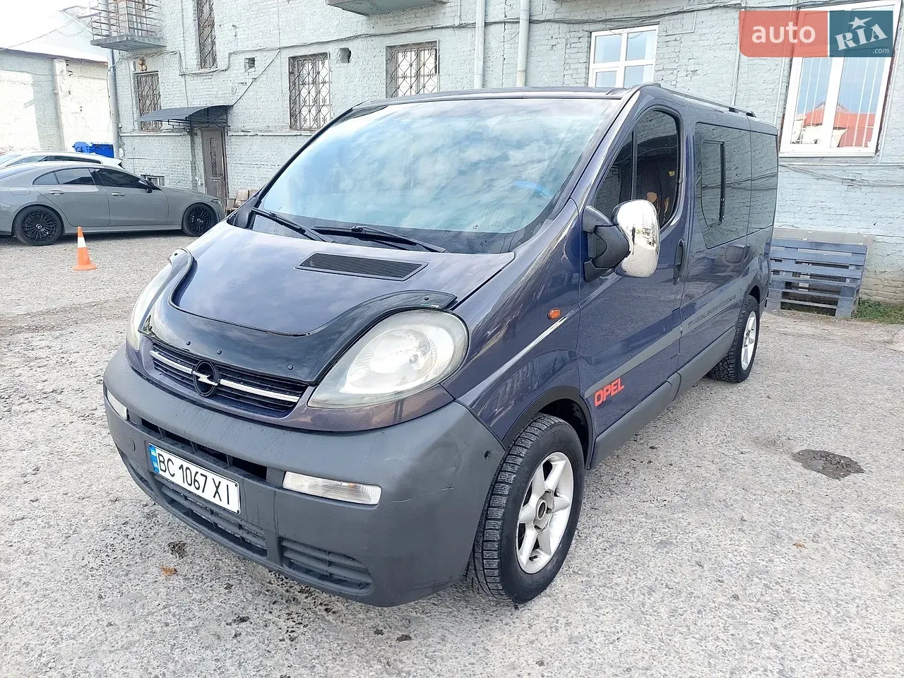 Opel Vivaro 2006 photo 3