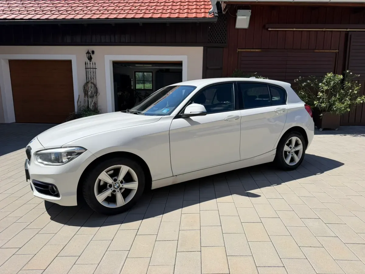 BMW 1 Series 2016 photo 3