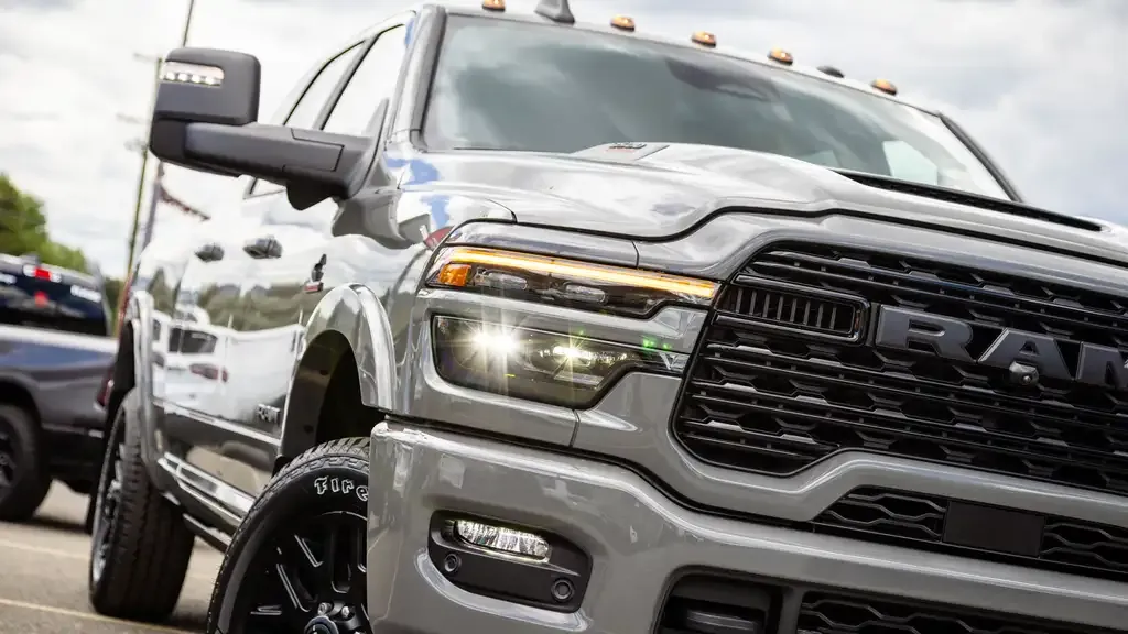 Ram 3500 2026 photo 2