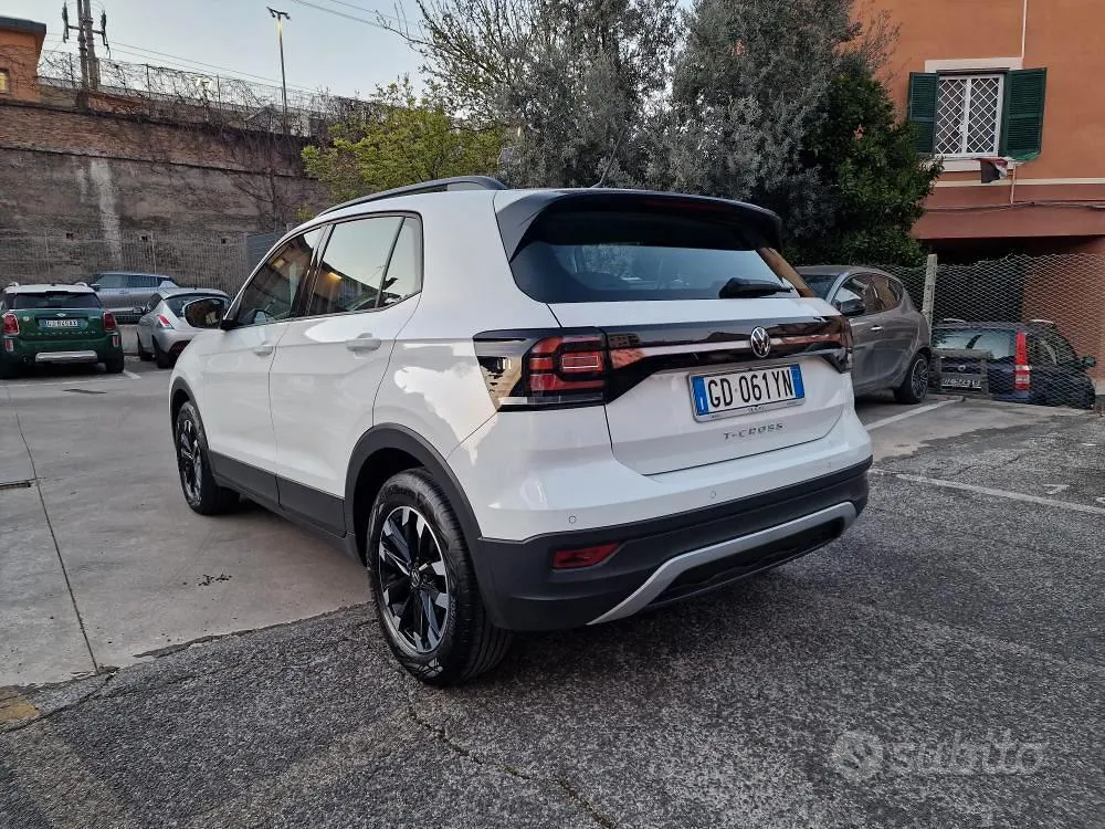Volkswagen T-Cross 2021 photo 3