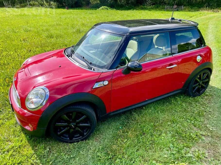 Mini Cooper S 2009 photo 2