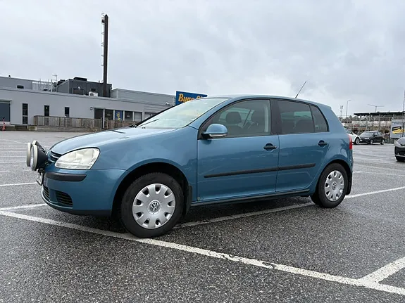 Volkswagen Golf V