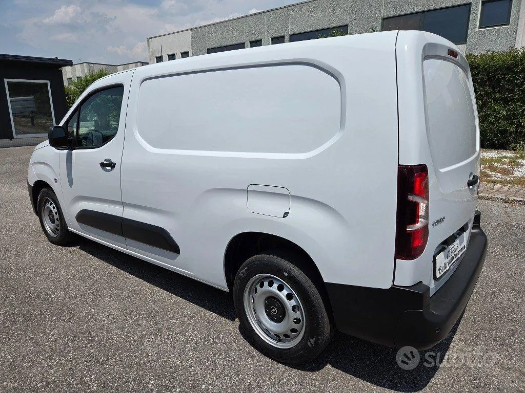 Opel Combo 2024 photo 5