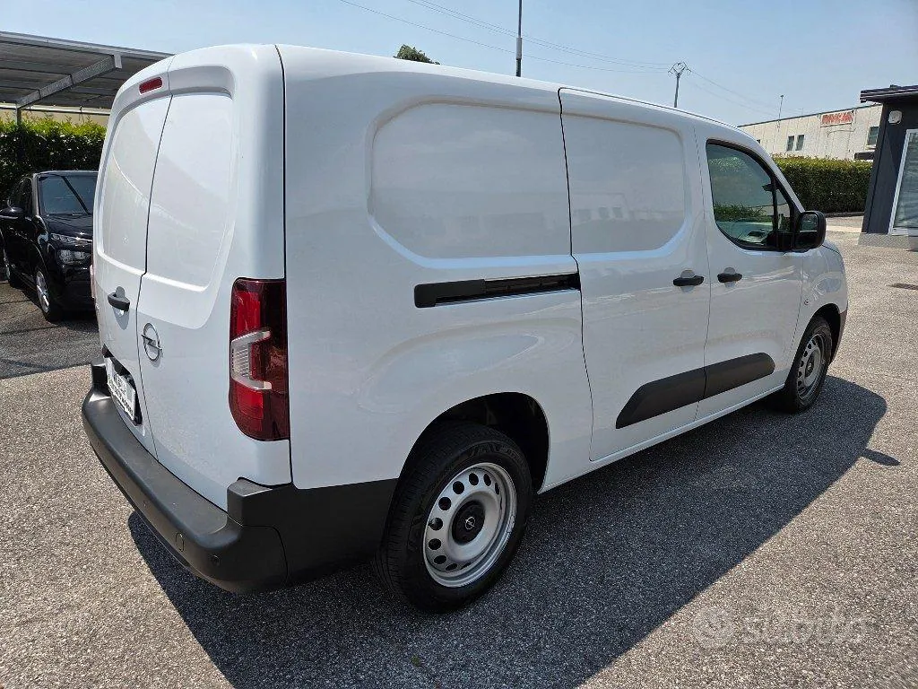 Opel Combo 2024 photo 4