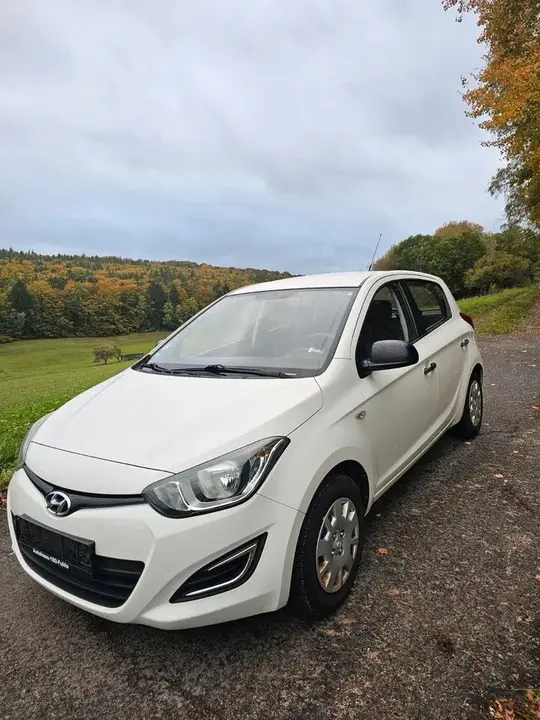 Hyundai I20