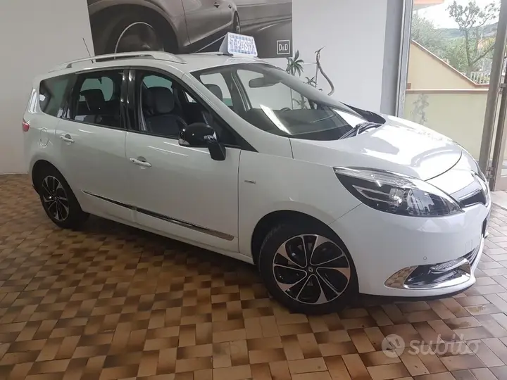 Renault Scenic 2016 photo 4