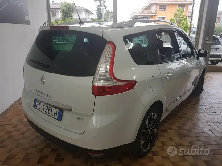 Renault Scenic 2016 photo 5