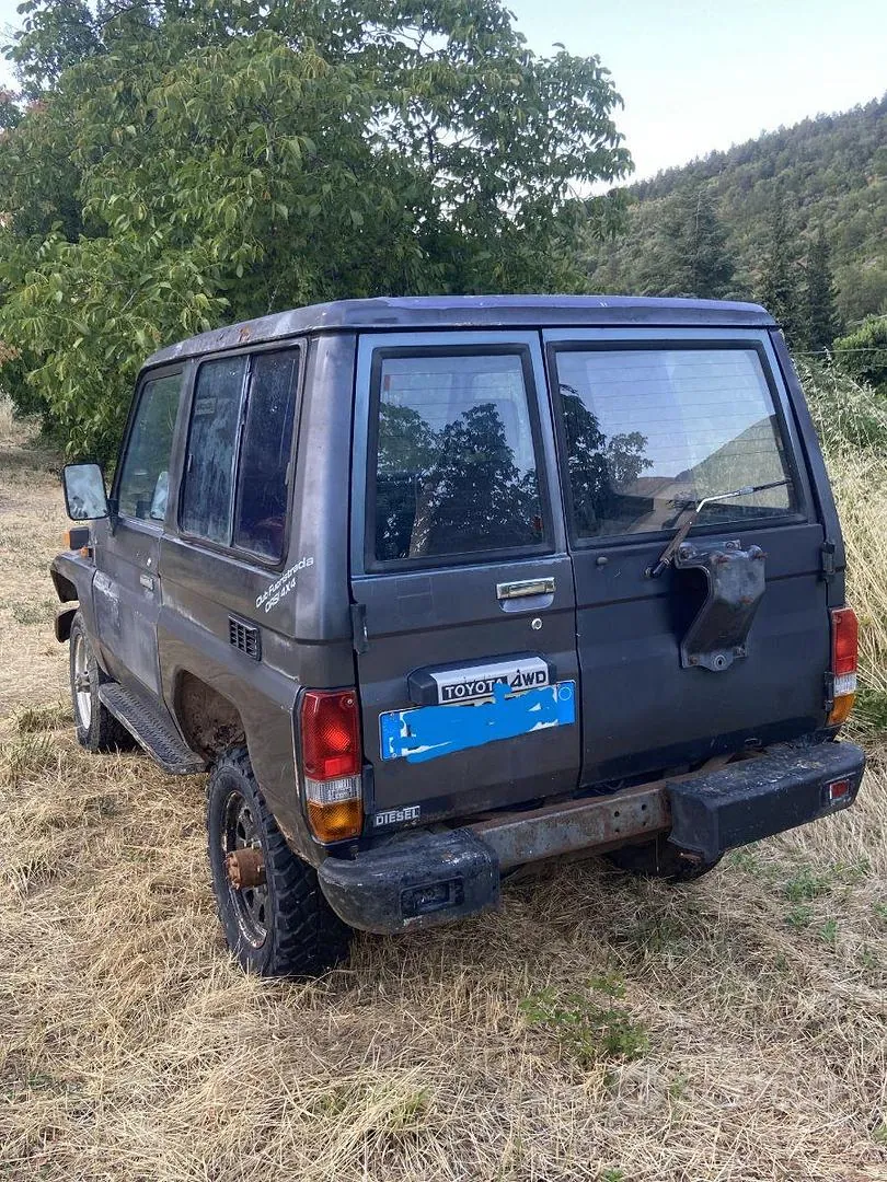 Toyota Land Cruiser 1985 photo 5