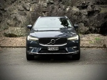 Volvo Xc60 2023 photo 3