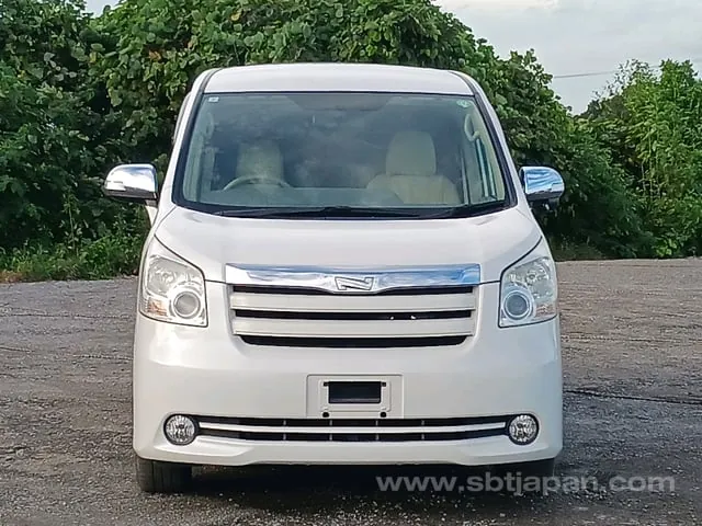 Toyota Noah X Smart Edition 2009 photo 2