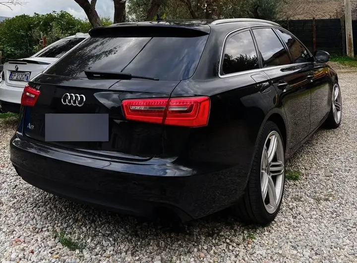 Audi A6 2013 photo 2