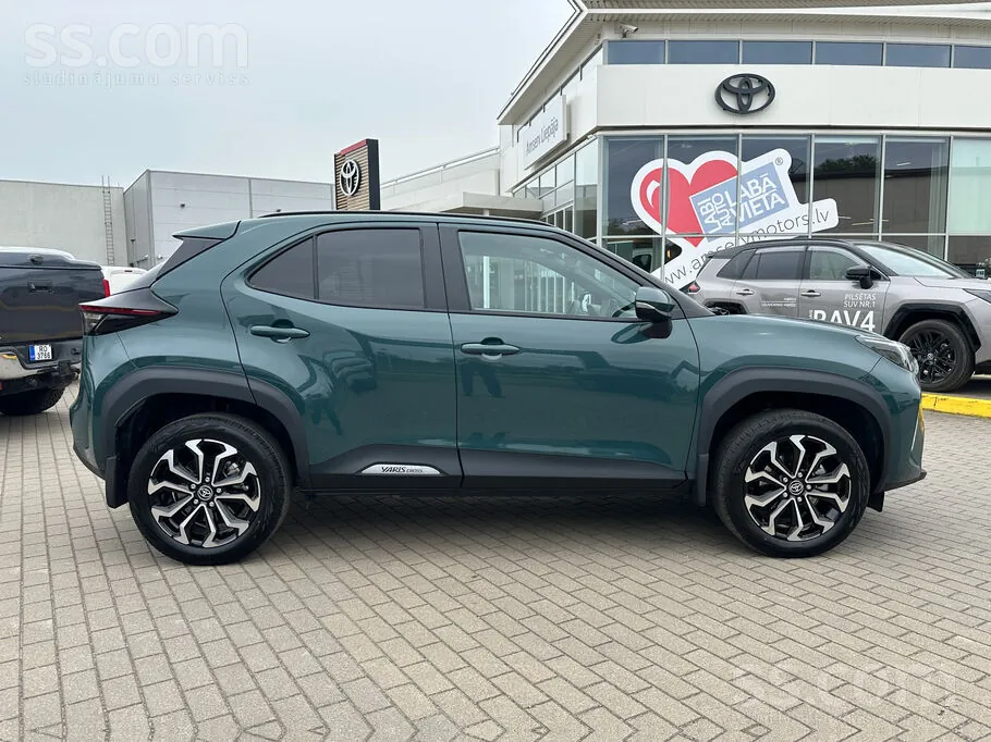 Toyota Yaris Cross 2025 photo 5