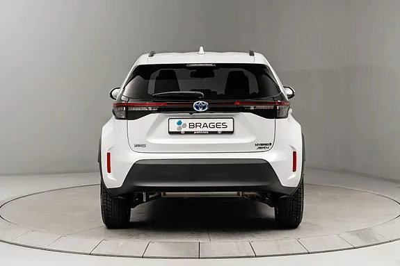 Toyota Yaris Cross 2023 photo 3
