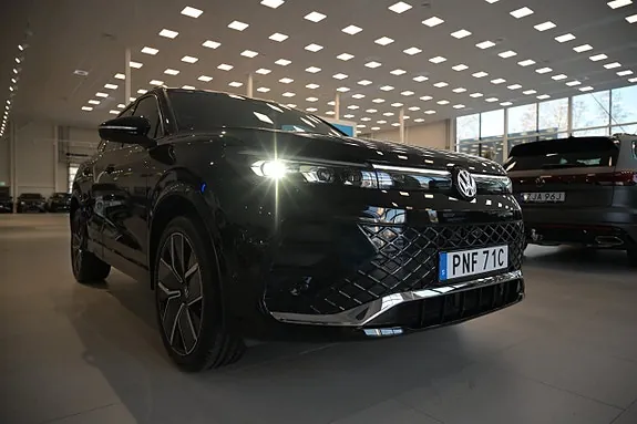 Volkswagen Tiguan 2026 photo 4