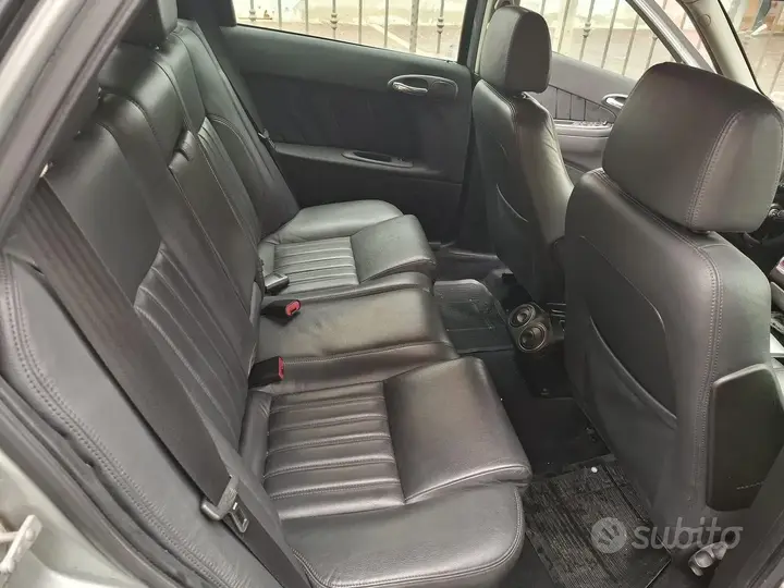 Alfa Romeo 156 2004 photo 4