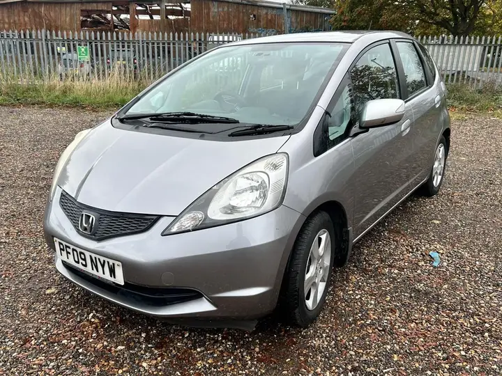 Honda Jazz 2009 photo 3