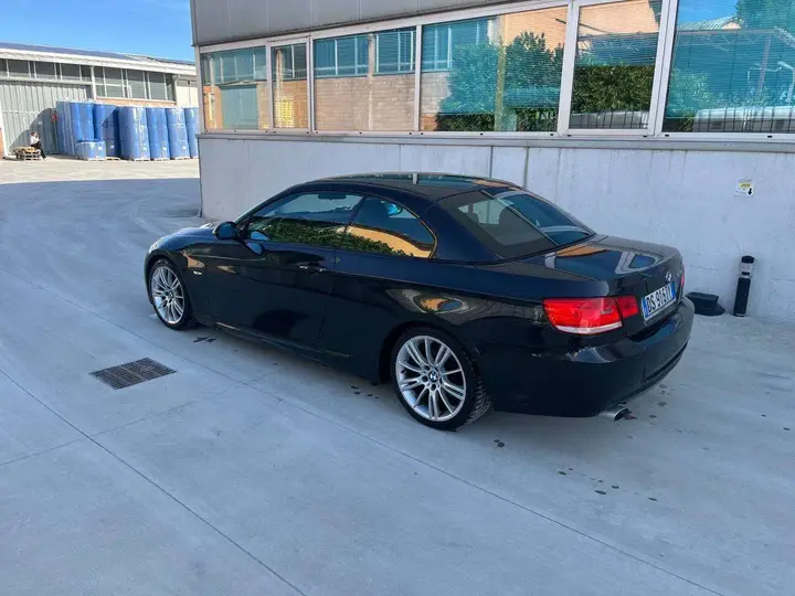 BMW 320D 2008 photo 5