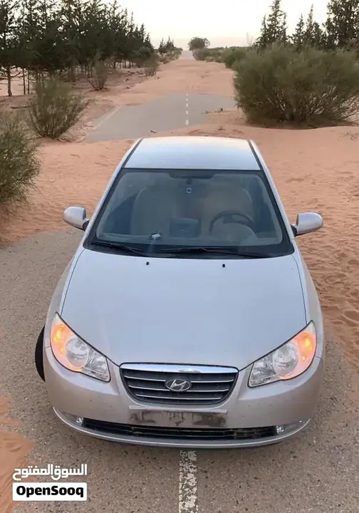 Hyundai Avante 2009 photo 2