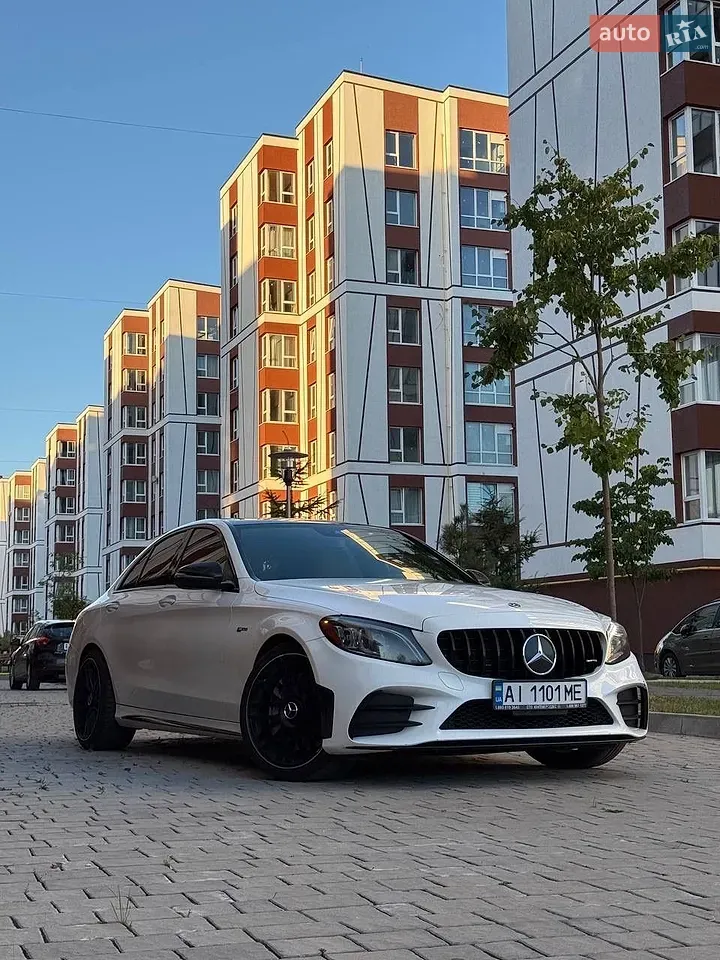 Mercedes-Benz C-Class 2019 photo 4