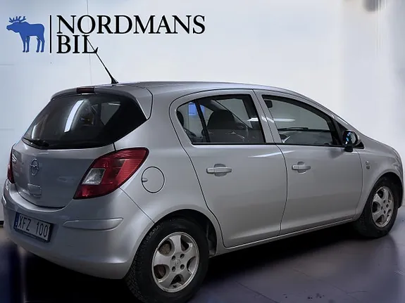 Opel Corsa 2010 photo 4