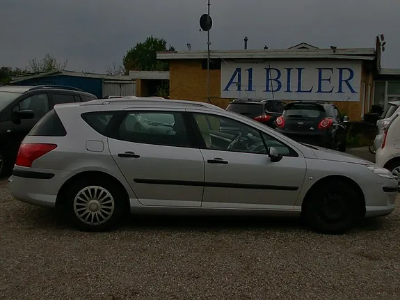 Peugeot 407
